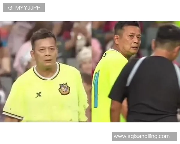 足球球星遭遇粉丝猛烈批评被指表现不佳引发广泛争议